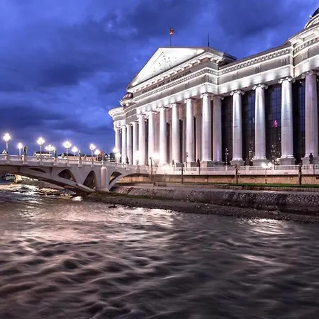 S 3 Апартаменти *